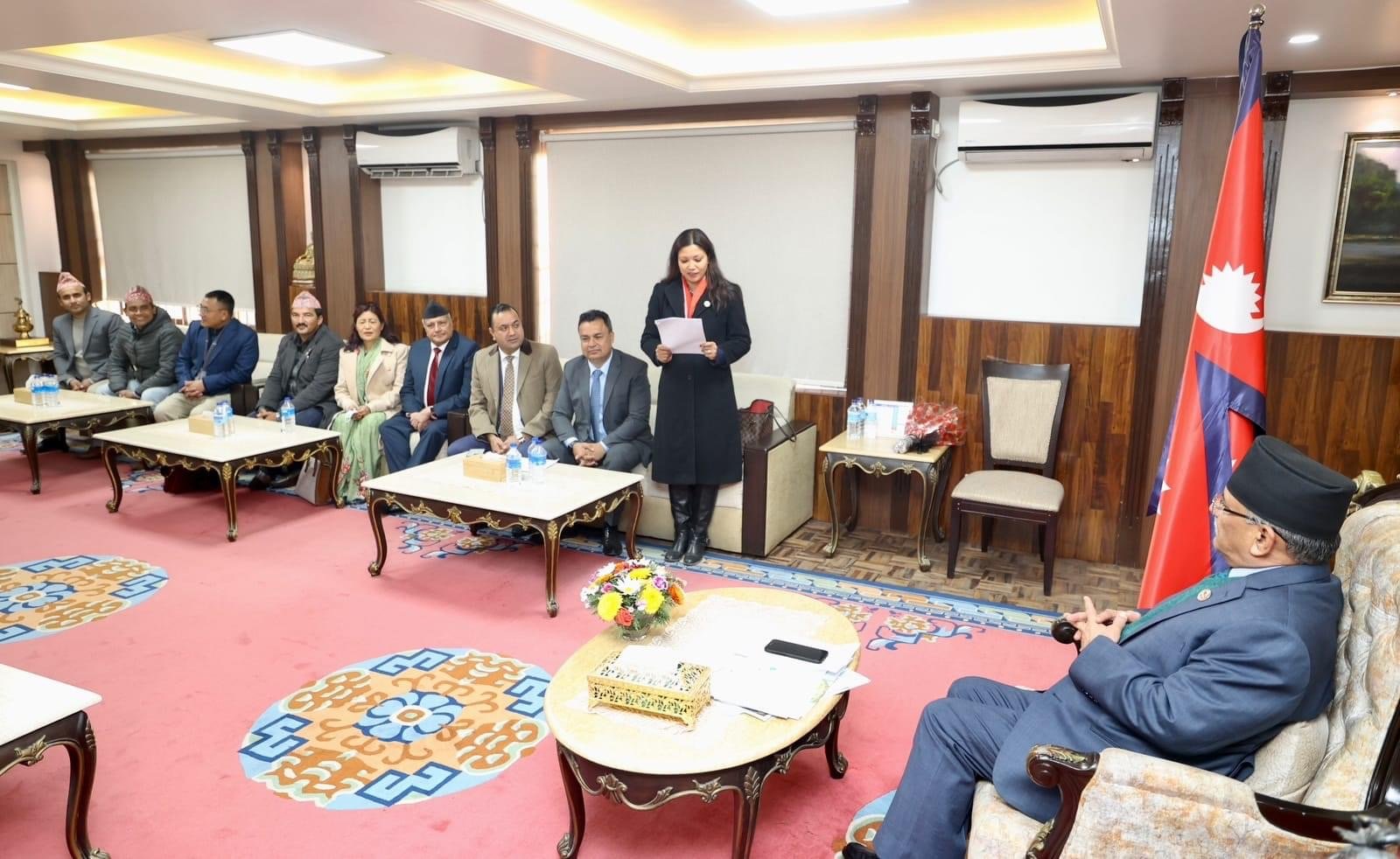 विदेशमा रहेका नेपालीहरुको मन जित्ने गरि काम गर्छु –  प्रधानमन्त्री दाहाल